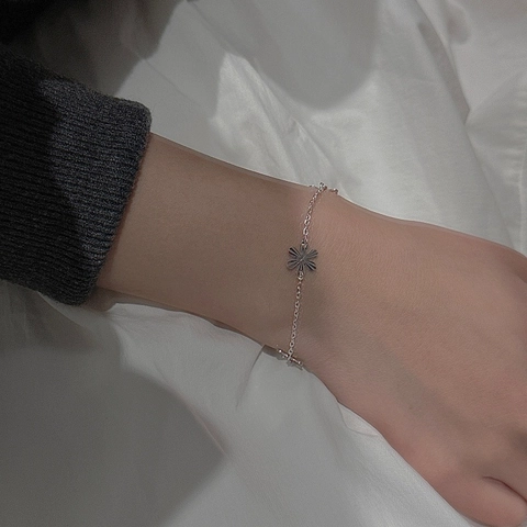 Bracelet Flocon de Neige en Argent Sterling S925 pour Femme Minimaliste Pendentif Fleur Ajourée Chaîne Réglable Bijoux Coréens