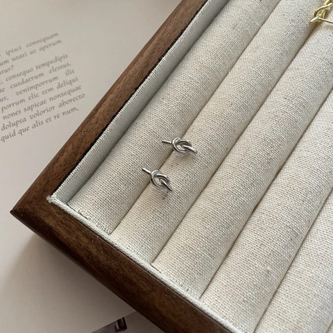 S925 Sterling Silver Knot Stud Earrings Minimalist Individual Knot Shape Earrings Fashion Personalized Jewelry Women Daily Accessory