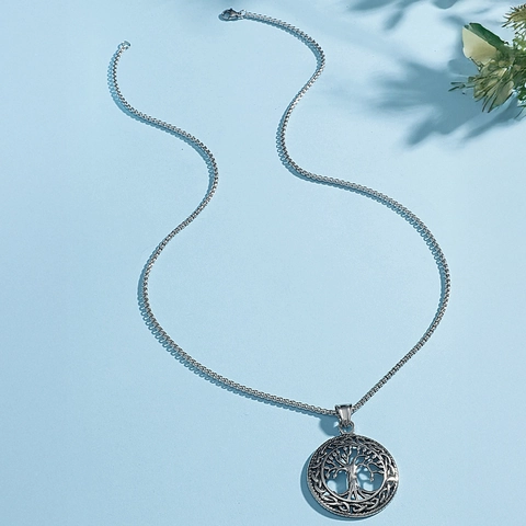 Vintage Alloy Celtic Tree Of Life Pendant Necklace For Men Women Round Tree Pattern Box Chain Jewelry Unique Gift Necklaces