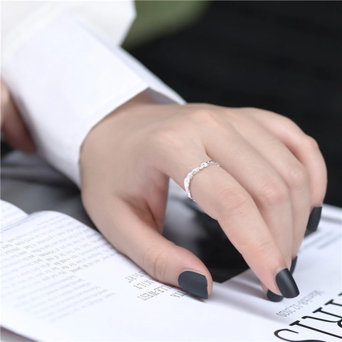 Minimalistischer 925 Sterlingsilber Verstellbarer Offener Ring Für Damen Unregelmäßige Faltenstruktur Lava Textur Fingerring