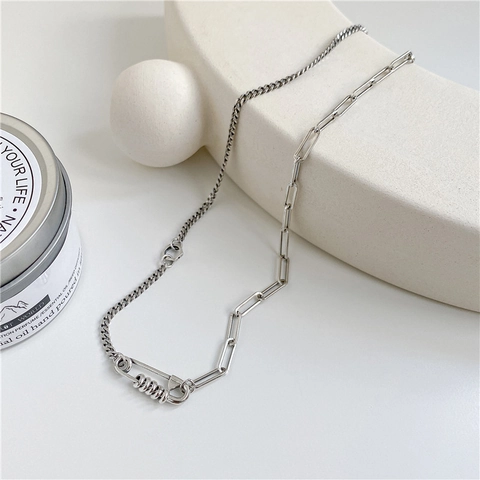 Collana a Catena di Graffette Asimmetrica in Argento Sterling 925 per Donna Gioielli Minimalisti con Ciondolo a Spilla