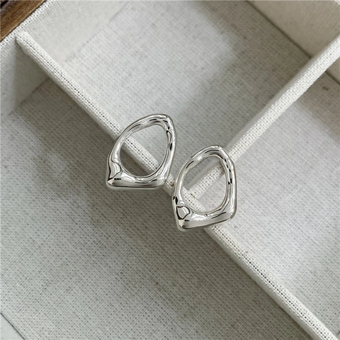 Orecchini a Cerchio Irregolari Geometrici in Argento Sterling 925 Design in Metallo Fluido Stile Minimalista per Gioielli da Donna Regalo
