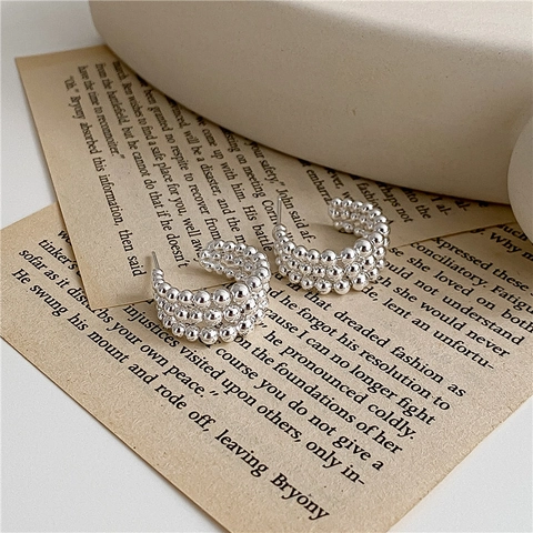 925 Sterlingsilber Dreilagig Perle Ohrstecker Vintage C-förmige Halbe Creolen Polierte Perlen Cluster Ohrringe Damen Schmuck