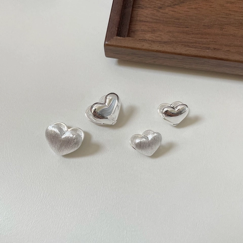 925 Sterling Silver Heart Hoop Earrings For Women Retro Minimalist Matte Polished Finish Heart Shaped Ear Buckle Fashion Jewelry