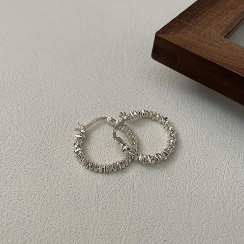 S925 Sterlingsilber Crushed Silver Ohrstecker Für Damen Minimalistisch Unregelmäßige Textur Geometrische Creolen Schmuck