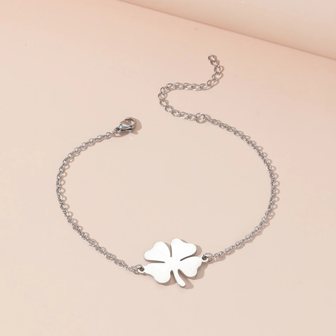 Stainless Steel Lucky Four-Leaf Clover Bracelet For Women Men Minimalist Western Fashion Ins Style Adjustable Hand Jewelry Gift