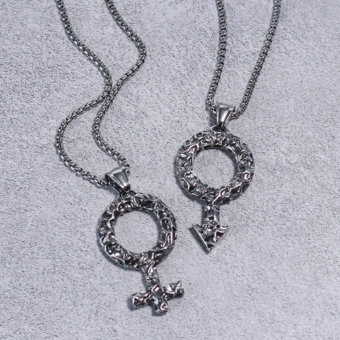Juego de Collar con Colgante de Símbolo de Género Marte y Venus de Aleación Vintage para Parejas Joyería Punk de Metal Martillado