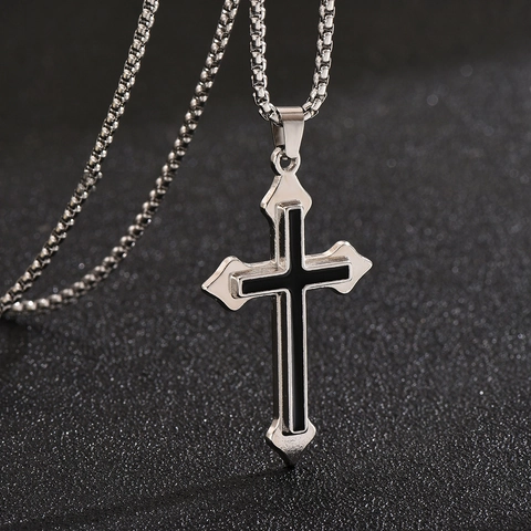 Collana con Ciondolo a Croce Classica da Uomo in Lega Smalto Nero Minimalista Gotico Punk Gioielli per Uso Quotidiano