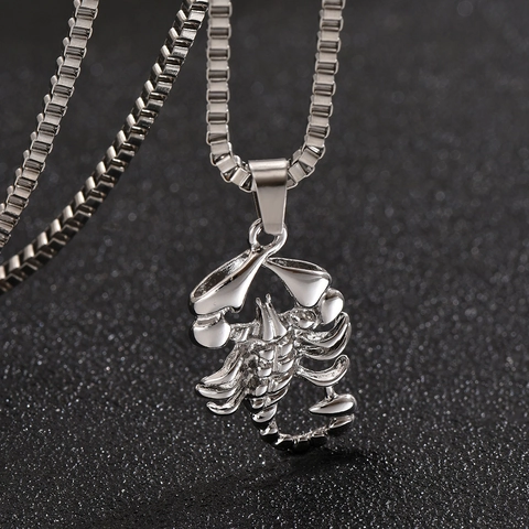 Collar con Colgante de Escorpión Hip Hop para Hombres Mujeres Unisex Personalidad Punk Joyería de Animales Cadena de Caja de Aleación Regalo
