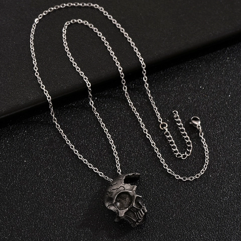 Gothic Half Face Skull Pendant Necklace For Men Women Alloy Punk Hip Hop Ghost Head Distressed Retro Jewelry Gift