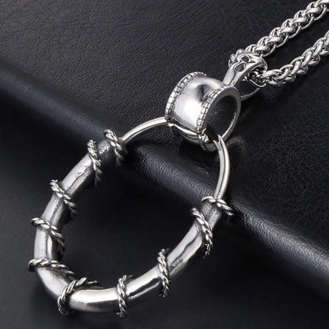 Industrial Style Alloy Twisted Rope Circle Ring Pendant Necklace Goth Punk Jewelry For Men Women Silver Tone Wheat Chain