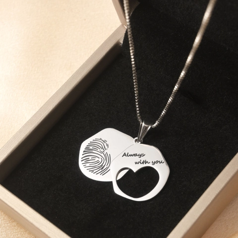 Collana con Ciondolo a Cuore con Impronta Digitale in Acciaio Inossidabile Always With You Incisa Gioielli Regalo Coppia Argento