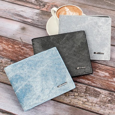 Heren Minimalistische Denim Stof Korte Portemonnee RFID Blokkering Bifold Met Metalen Logo Meerdere Kaartsleuven