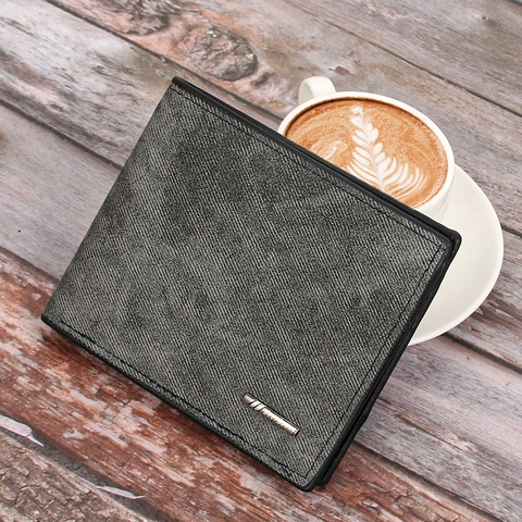 Heren Minimalistische Denim Stof Korte Portemonnee RFID Blokkering Bifold Met Metalen Logo Meerdere Kaartsleuven