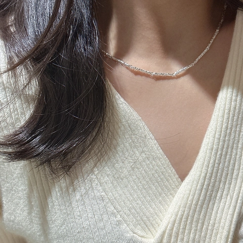 Collana Geometrica Irregolare Strutturata in Argento Sterling 925 da Donna Catena a Clavicola Minimalista Texture Lava