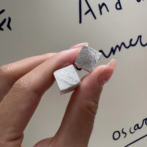 Minimalist 925 Sterling Silver Square Stud Earrings Retro Brushed Geometric Cube Earrings For Women Jewelry Gift Silver
