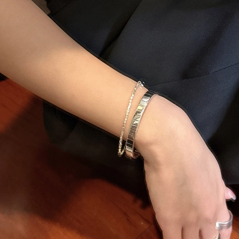 Bracelet Jonc Ouvert en Argent Sterling S925 Texture d'Engrenage pour Femme Vintage Style Industriel Minimaliste Bijoux de Main