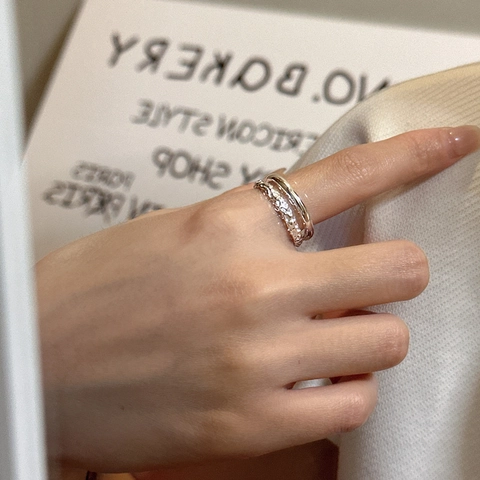 925 Sterling Zilveren Dubbellaagse Open Ring Voor Dames Vintage Niche Design Gehamerde Textuur Gepolijst Verstelbaar Ring