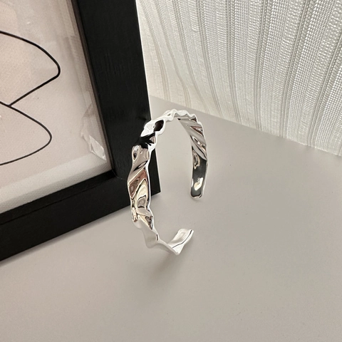 Bracelet Jonc en Argent Sterling S925 Plissé Pour Femme Minimaliste Vague Irrégulière Forme en C Bracelet Ouvert Bijoux Mode