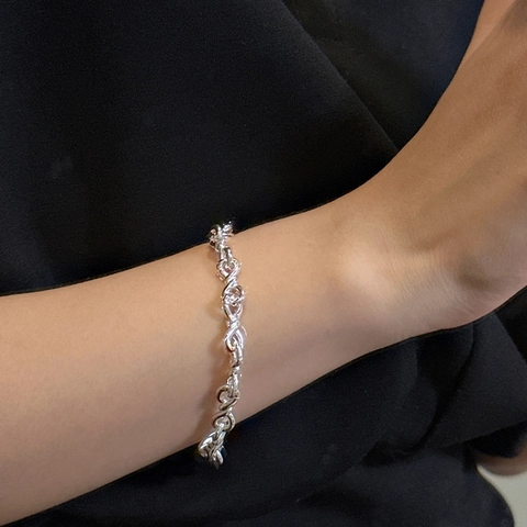 Pulsera de Eslabones de Infinito con Nudo Retorcido de Plata de Ley S925 Para Mujer Joyería de Cadena Geométrica de Moda Minimalista