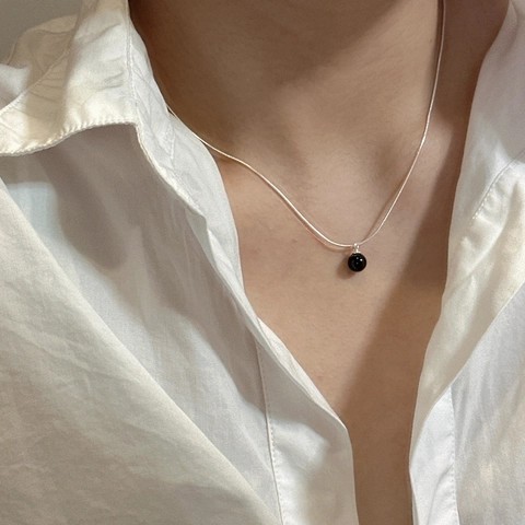 925 Sterlingsilber Schwarzer Achat Runde Kugel Anhänger Halskette Koreanisch Minimalistisch Schlangenkette Schlüsselbeinkette Damen Schmuck
