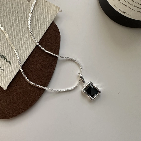 925 Sterling Silver Necklace Minimalist Square Black Rhinestone Pendant Vintage Industrial Style Neck Jewelry For Women