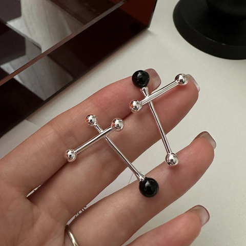 Orecchini a Bottone in Argento Sterling 925 con Sfera di Equilibrio in Onice Stile Coreano Geometrici Croce Gioielli Chic