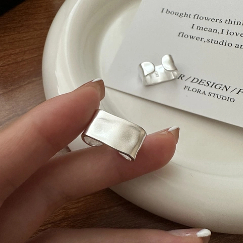 925 Plata de Ley Mate Geométrico Cuadrado Ear Cuff Textura Esmerilada Arruga Clip En Pendientes Para Mujeres Estilo Coreano