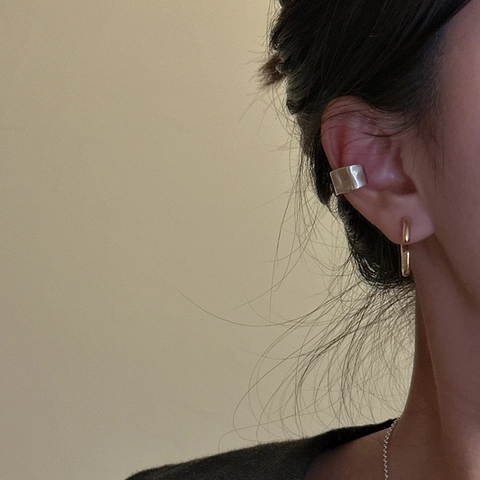 925 Sterling Silver Irregular Texture Hoop Earrings Minimalist Liquid Metal Style Gold Silver Crinkled Geometric C-Shape Earrings For Women Korean Fashion Jewelry