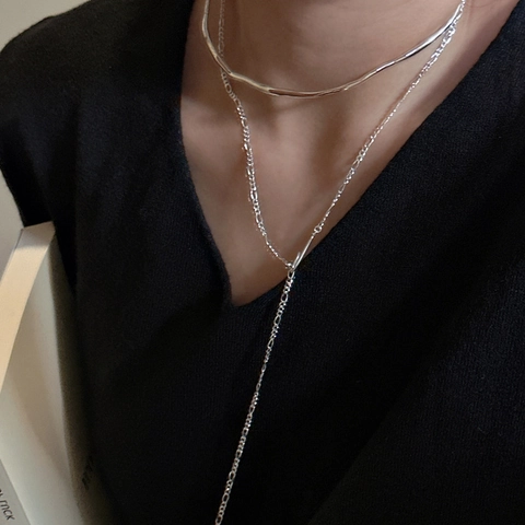 Gargantilla de Plata de Ley S925 Onda Irregolare Minimalista Textura de Metal Líquido Joyería de Cuello para Mujer