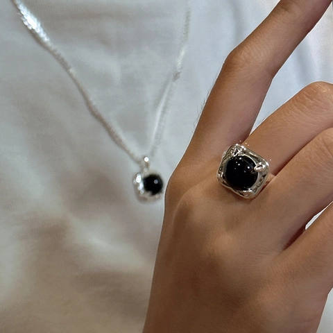 Minimalistischer S925 Sterlingsilber Ring Für Damen Vintage Gehämmert Einstellbar Schwarzer Achat Nischendesign Fingerring