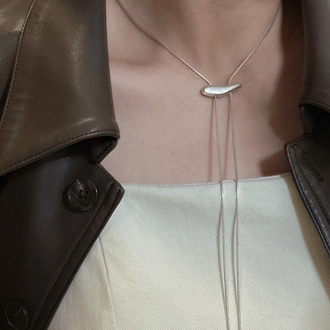 Collar De Plata De Ley 925 Con Colgante Aerodinámico Acabado Mate Cadena De Suéter Larga Ajustable Joyería De Moda Mujer Minimalista