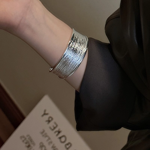 S925 Sterlingsilber Unregelmäßige Textur Armreif Für Damen Koreanischer Stil Handgefertigter Hammerschlag Breites Armband Schmuck