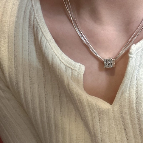 925 Sterling Silver Triple Layered Necklace For Women Hammered Square Sugar Cube Pendant Minimalist Snake Chain Jewelry