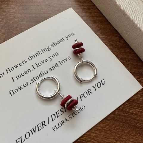 Pendientes de Aro de Plata de Ley 925 Con Cuentas Envueltas en Seda Rojo Burdeos Retro Pendientes Geométricos Hechos a Mano para Mujer Regalo