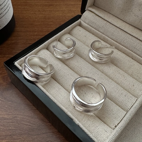 Anillo Abierto de Plata de Ley S925 Con Línea Irregular de Onda Para Mujer Anillo con Textura Ajustable Estilo Minimalista