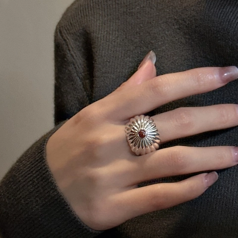 925 Sterlingsilber Offener Ring Für Damen Nischen-Design Koreanischer Roter Achat Runder Stein Radiale Textur Vintage Verstellbarer Schmuck