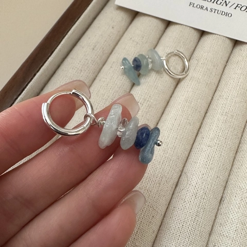 Orecchini a Cerchio Pendenti in Argento Sterling S925 Con Pietra Naturale Blu Irregolare Gioielli Minimalisti Design di Nicchia Per Donna