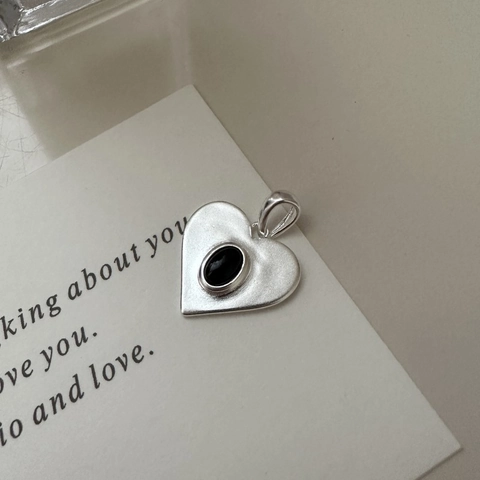 Collana Con Ciondolo a Cuore Opaco in Argento Sterling 925 per Donna Gioielli Vintage Minimalisti Con Pietra Nera