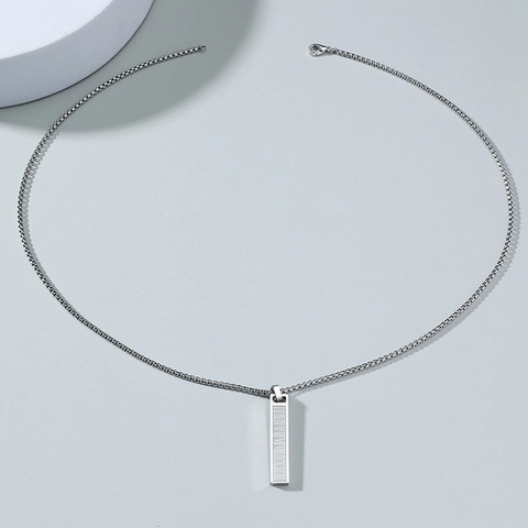 Men's Minimalist Stainless Steel Square Pillar Pendant Necklace Personalized Roman Numeral Bar Charm Chain Necklace Jewelry Gift