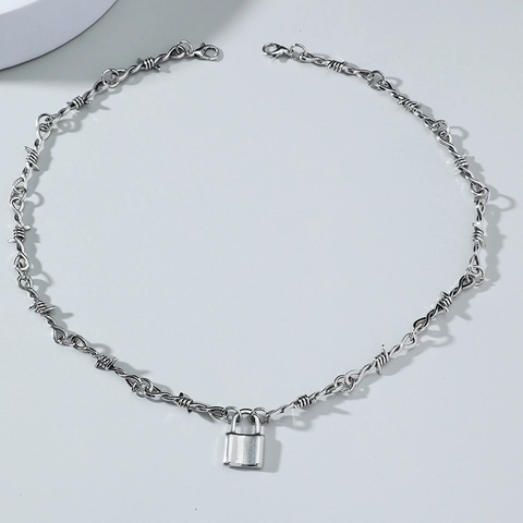 Collana in Lega a Filo Spinato con Ciondolo a Lucchetto Argento Hip Hop Minimalista Unisex Punk Streetwear Gioielli di Moda
