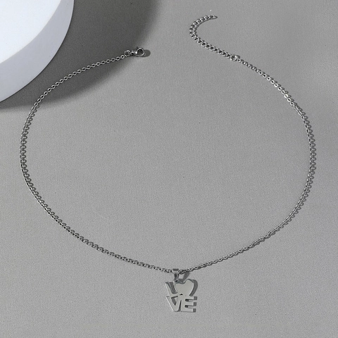 Minimalistische Silber Edelstahl LOVE Alphabet Herz Anhänger Halskette Für Herren Damen Mode Schmuck Galvanisierte Kette
