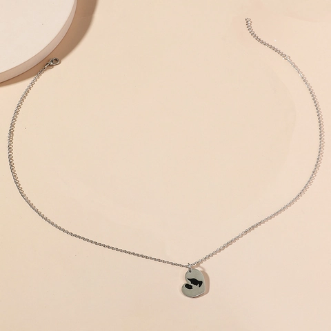 Stainless Steel Mother And Child Heart Silhouette Pendant Necklace Elegant Silver Tone Love Jewelry For Women Gift