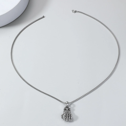 Gothic Punk Skeleton Hand Pendant Necklace For Men Retro Dark Ghost Claw Steel Color Alloy Jewelry Box Chain Streetwear Accessory