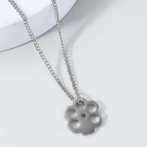 Collana con Ciondolo a Tamburo di Revolver in Acciaio Inossidabile Punk Hip Hop Gioielli in Acciaio al Titanio per Uomo Donna
