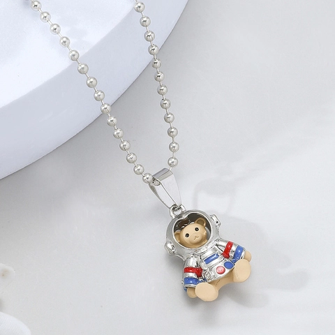 Hip Hop Astronaut Bear Pendant Necklace Alloy Electroplated Space Bear Ball Chain Jewelry For Unisex Daily Wear Accessory