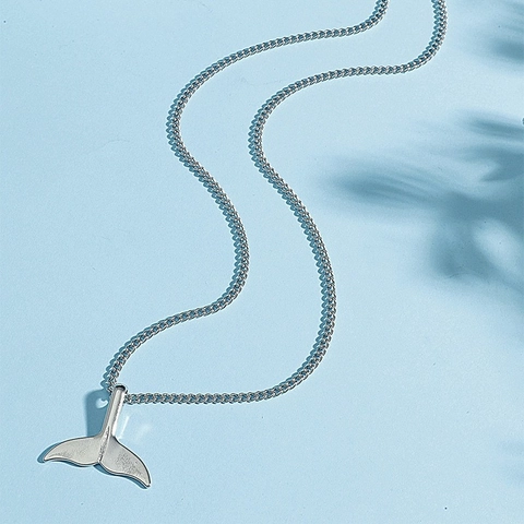 Collar con Colgante de Cola de Ballena de Aleación Minimalista Color Plata Collar de Cola de Sirena para Mujeres Hombres Joyería