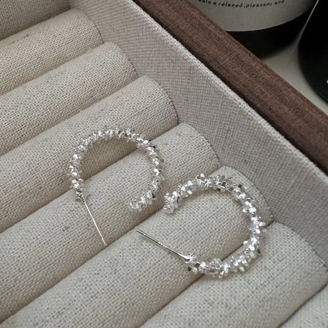 Minimalistische 925 Sterlingsilber C-Förmige Creolen Für Damen Unregelmäßige Gehämmerte Textur Zerbrochenes Silber Schmuck