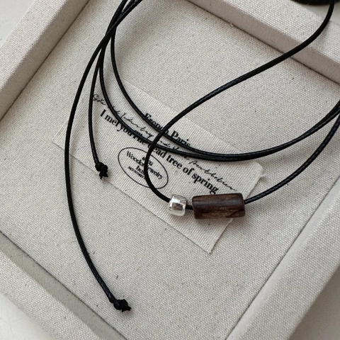 Collana con Ciondolo in Argento Sterling 925 Minimalista Vintage Perla in Legno Fatta a Mano Corda Cerata Nera per Donna Uomo