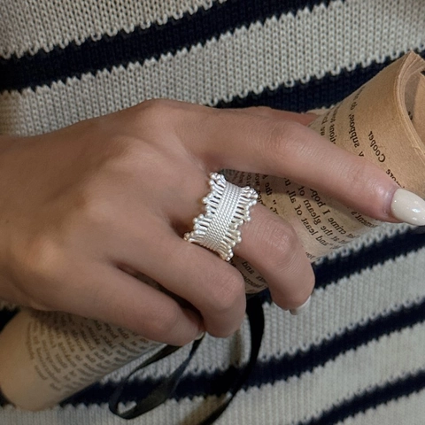 Anillo Abierto de Plata de Ley 925 con Textura de Encaje para Mujer Diseño Tejido de Cuentas Ajustable Joyería de Moda Minimalista Vintage